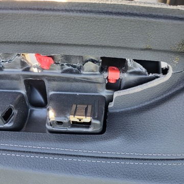 фото thumb №9, Панель роздавальна bmw f30 f31 9218490