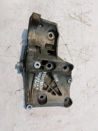 фото thumb №1, Кронштейн генератора opel insignia a 2.0cdti