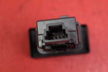 фото thumb №7, Выключатель света аварийных 15b279 toyota avensis t27 рестайлинг 09-18