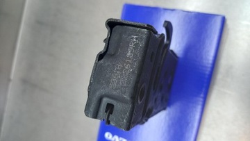 фото thumb №5, Замок зачіп капота правий volvo xc60 ii xc90 ii v60 ii s60 32226109 новий