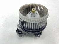 фото thumb №1, Toyota auris 150 2007 вентилятор