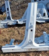 фото thumb №1, Mercedes gle w166 блок двигуна поріг лівий правий