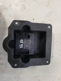 фото thumb №1, Модуль двері jaguar xe x760 hpla-14d620-bf