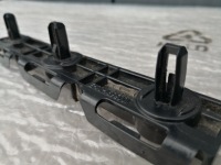 Tesla s кронштейн  кронштейн порог задний 1003691-00-b с Разборки, фото thumb