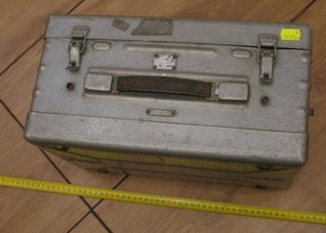 Skrzynka metalowa (ALU) z wiekiem zdejmowanym