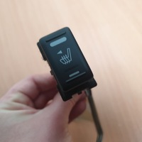 фото thumb №8, Кнопка переключатель блокировка сидений navara d40 08r