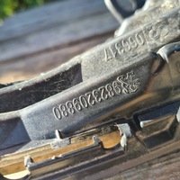 фото thumb №8, Peugeot 208 2019 елементи кріпильні