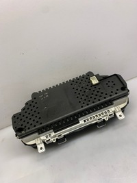 фото thumb №8, Счетчик приборы volvo v40 31433515