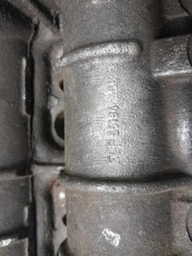 фото thumb №9, Кришка клапанів вали vectra c 1.9 cdti 55194358