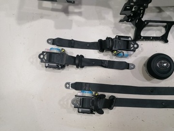 фото thumb №5, Toyota yaris 4 iv панель консоль подушка безопасности ремни