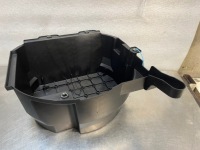 фото thumb №1, Основа кронштейн акумулятор renault austral 244973353r