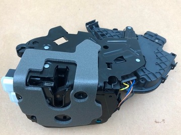 фото thumb №2, Замок центральный зад левый lr078748 lr078749 do land range rover iv sport ii