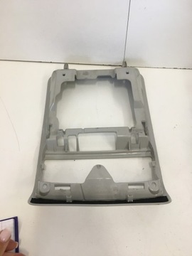 фото thumb №9, Рамка лампочки потолок vw passat b7 3c0867489c