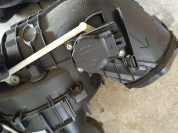 фото thumb №6, Renault master 2.5 дизель обігрівач з вентилятор 8200195623 behr b0380