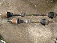 фото thumb №1, Nissan note e11 1.4 b 16v приводной вал правая kpl.