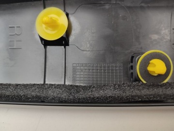 фото thumb №9, Kia ev6 правая планка стёкла перед защита стойка правого 21-