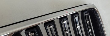 фото thumb №9, Решётка радиатора volvo v60 cross country cc 2021-