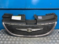 фото thumb №1, Chrysler grand voyager iv решётка радиатора решётка радиатор эмблема