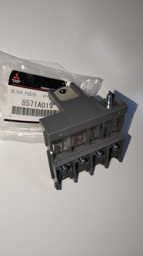 фото thumb №8, Mitsubishi lancer 1.8 2.0 evo клемма plus предохранители mi