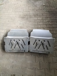 фото thumb №1, Бризковик крила передній mercedes atego