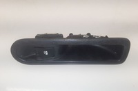 фото thumb №8, Кнопка управление окон задних правых дверь renault