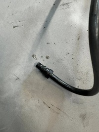 фото thumb №3, Шланг цилиндр сцепления renault master 1.9 8200034723c