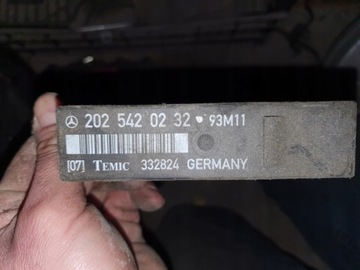 фото thumb №12, Педаль газу mercedes w202 c180 1994