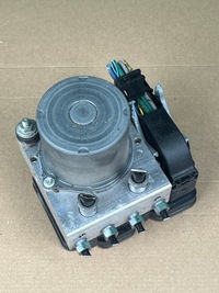 фото thumb №1, Насос abs jaguar xe x760 hk83-14f447-cg