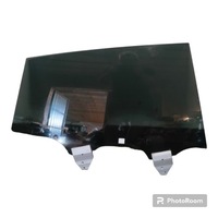 фото thumb №1, Стекло боковая дверь правое задняя porsche taycan 9j1