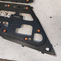 фото thumb №10, Audi q2 шильдик решітка монтажна решітка стійка заднього ліва права