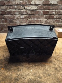 фото thumb №5, Bmw i3 l01 бардачок перед передний низ капот 7360388