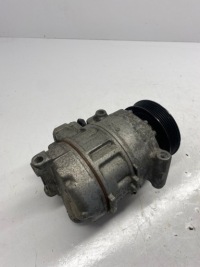 Audi q7 4l0 3.0 tdi компрессор кондиционера 7p0820803n Недорого, фото thumb