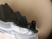 Suzuki vitara 3 рестайлинг  18 -- фара передняя правый  niebieski led cała европа Недорого, фото thumb