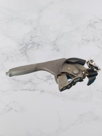 фото thumb №1, Важіль гальма ручного toyota yaris verso 01r