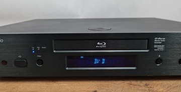 Cambridge Audio Azur 751BD — проигрыватель Blu-Ray/DVD/CD/SA-CD + пульт дистанционного управления