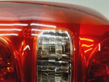 фото thumb №7, Лампа крила задня toyota rav4 rav-4 ii 2003-2005 5 двері ліва