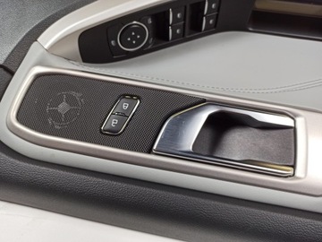 фото thumb №9, Боковина оббивка двері l перед ford explorer 2020