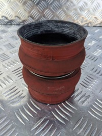 Купить Труба резиновый элемент соединитель интеркулер scania ntg, фото thumb