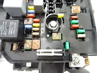 фото thumb №7, Opel corsa e коробка предохранителей реле 39080926