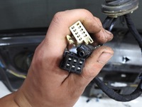 фото thumb №9, Кришка багажника задня скло chevrolet uplander