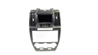 фото thumb №9, Land rover freelander ii решётка воздуховод средняя