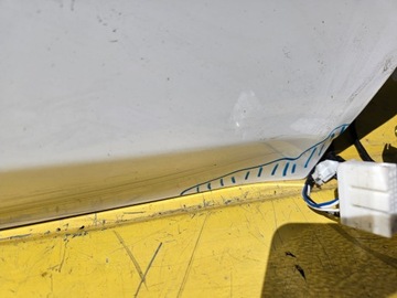 фото thumb №6, Toyota yaris iv двері правий 040 петлі обшивки перед