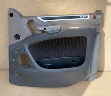 фото thumb №1, Обивка дверь rh - daf xf евро 6 / 106 1679386