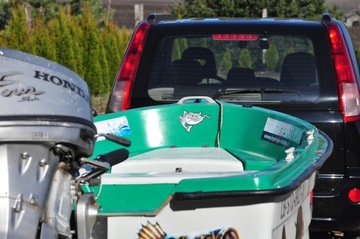 NAKLEJKA SANDACZ RYBY NA ŁÓDKĘ AUTO 45 cm + GRATIS