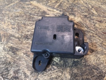 фото thumb №1, Opel crossland x коробка предохранителей