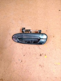 фото thumb №2, Mazda 626 ручка дверь наружная задняя левая оригинальная