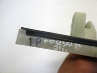 фото thumb №3, Opel corsa f 2022 направляющая стекло правый перед