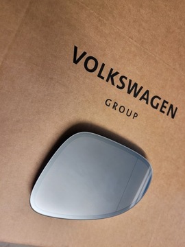 фото thumb №1, Вкладка дзеркало лівий vw passat 09-11 5m0857521f