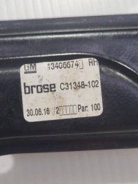 Подъемник стекло правый перед - opel astra k Цена, фото thumb