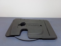 фото thumb №1, Volvo v50 s40 ii 1.6d крышка защита двигателя